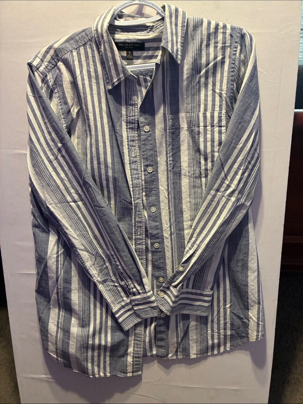 Banana Republic Men’s Navy and White Vertical Stripe Button-Down Shirt